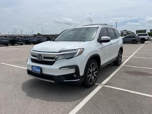 2022 Honda Pilot Touring 7-Passenger