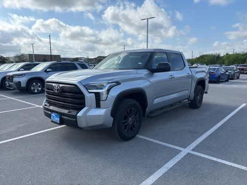 2024 Toyota Tundra SR5