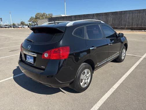 Super Black 2014 Nissan Rogue Select S
