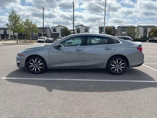 Sterling Gray Metallic 2024 Chevrolet Malibu RS