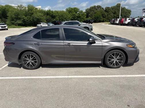 Predawn Gray Mica 2024 Toyota Camry SE