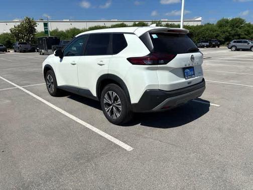White 2023 Nissan Rogue SV