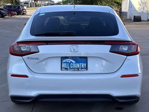 Platinum White Pearl 2022 Honda Civic EX-L