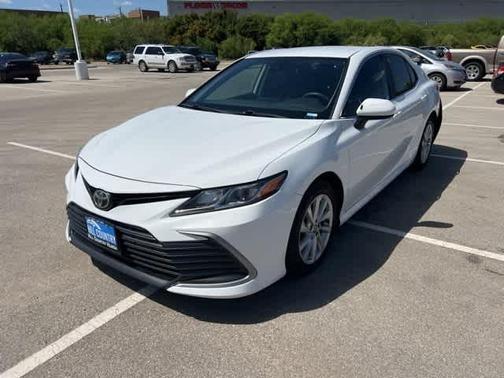 2021 Toyota Camry LE