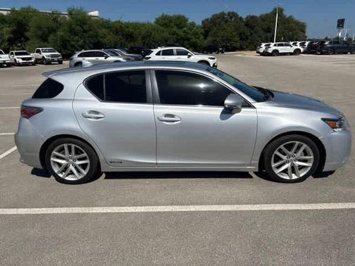 Silver Lining Metallic 2016 Lexus CT 200h Base