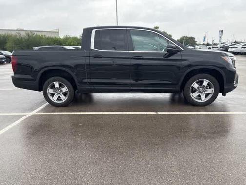 Black 2025 Honda Ridgeline RTL