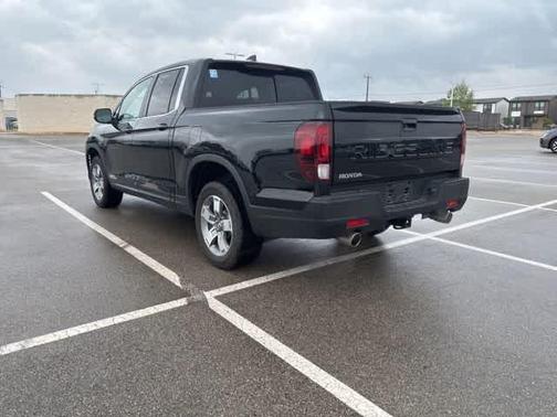 Black 2025 Honda Ridgeline RTL