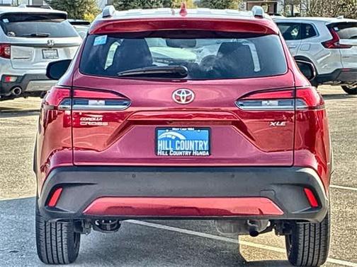 2023 Toyota Corolla Cross XLE