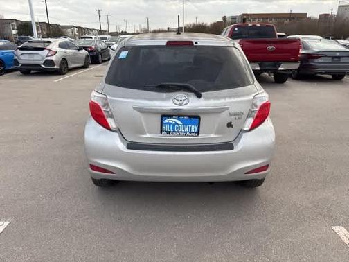 2014 Toyota Yaris LE