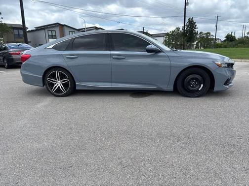 Sonic Gray Pearl 2022 Honda Accord Touring 2.0T