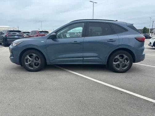 Vapor Blue Metallic 2024 Ford Escape ST-Line