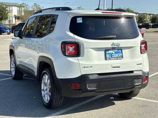 Alpine White Clearcoat 2019 Jeep Renegade Latitude
