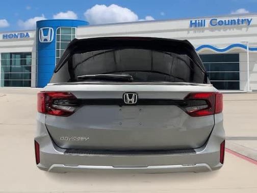 Solar Silver Metallic 2027 Honda Odyssey EX-L