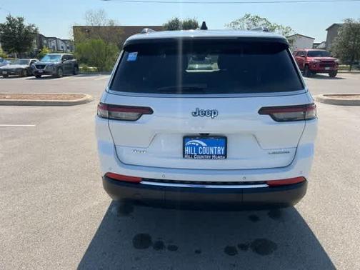 2023 Jeep Grand Cherokee L Laredo