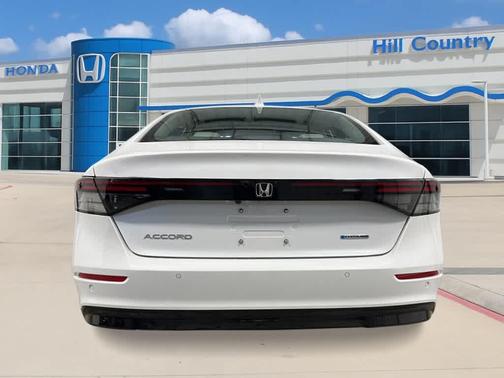 Platinum White Pearl 2026 Honda Accord Hybrid EX-L