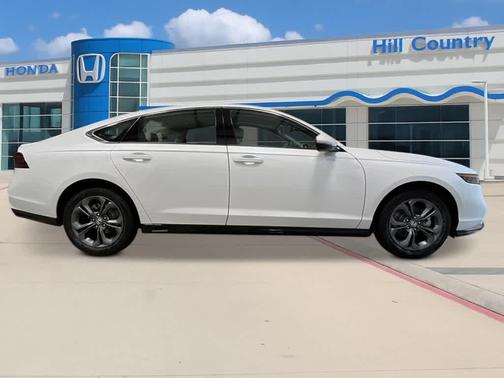 Platinum White Pearl 2026 Honda Accord Hybrid EX-L