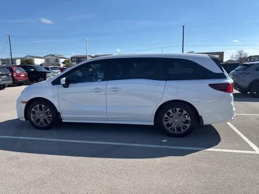 2025 Honda Odyssey Touring
