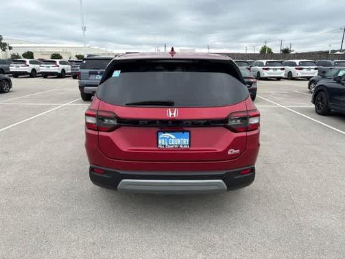 Radiant Red Metallic II 2023 Honda Pilot EX-L 7-Passenger
