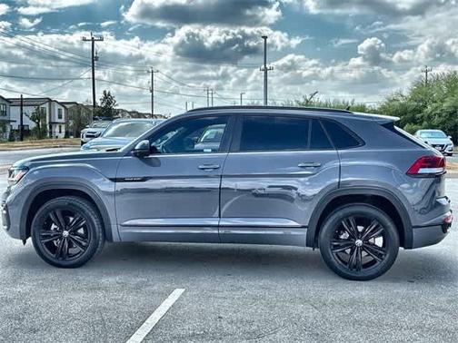 2023 Volkswagen Atlas Cross Sport 3.6 V6 SEL R-Line Black