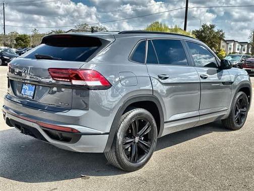 2023 Volkswagen Atlas Cross Sport 3.6 V6 SEL R-Line Black