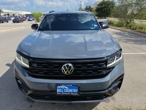 2023 Volkswagen Atlas Cross Sport 3.6 V6 SEL R-Line Black