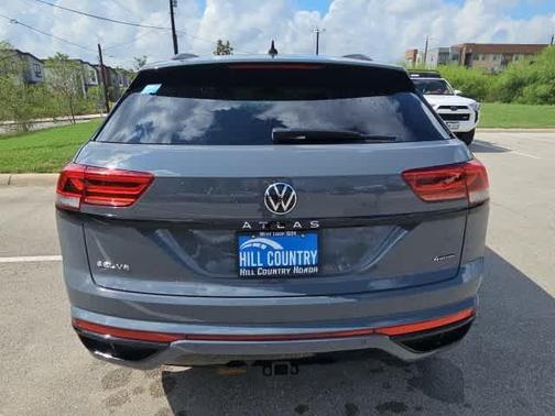 2023 Volkswagen Atlas Cross Sport 3.6 V6 SEL R-Line Black