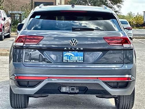 2023 Volkswagen Atlas Cross Sport 3.6 V6 SEL R-Line Black