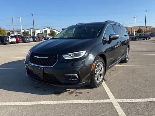 2023 Chrysler Pacifica Limited