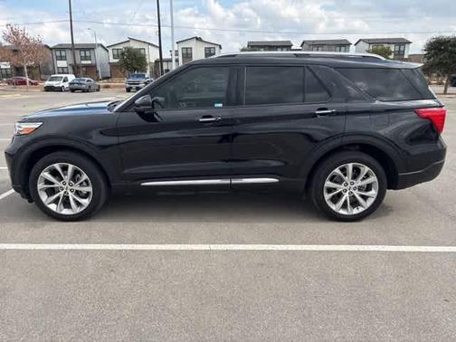 2022 Ford Explorer Platinum