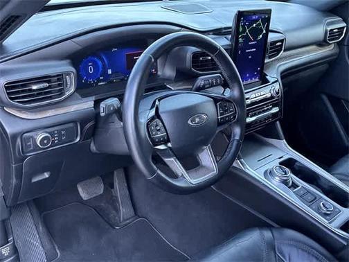 2022 Ford Explorer Platinum