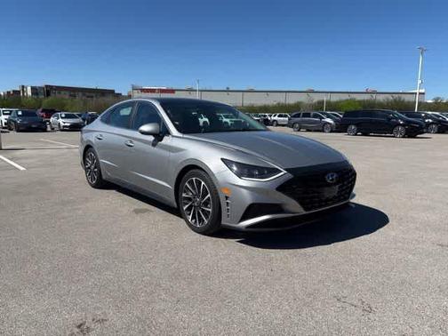 2023 Hyundai SONATA Limited