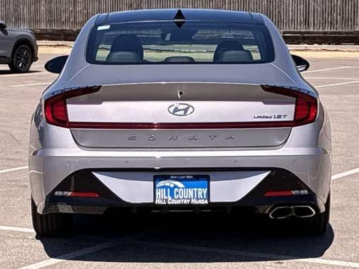 2023 Hyundai SONATA Limited
