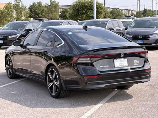 Crystal Black Pearl 2024 Honda Accord Hybrid Sport