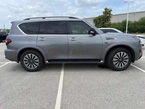 2022 Nissan Armada SL