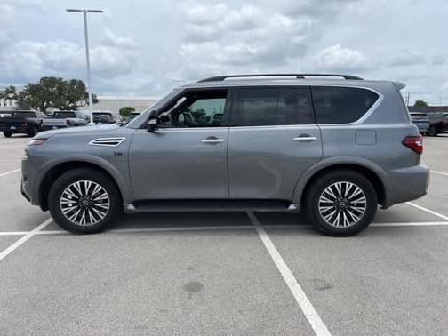 2022 Nissan Armada SL