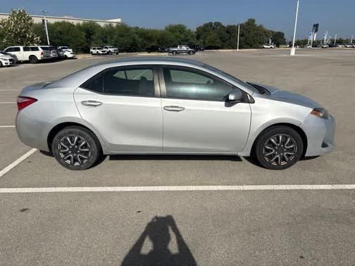 Classic Silver Metallic 2017 Toyota Corolla L