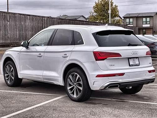 2023 Audi Q5 45 S line Premium Plus