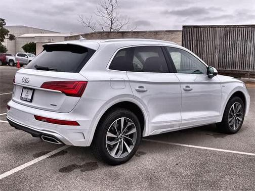 2023 Audi Q5 45 S line Premium Plus