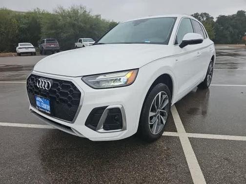 2023 Audi Q5 45 S line Premium Plus