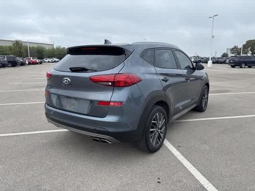 2021 Hyundai TUCSON SEL