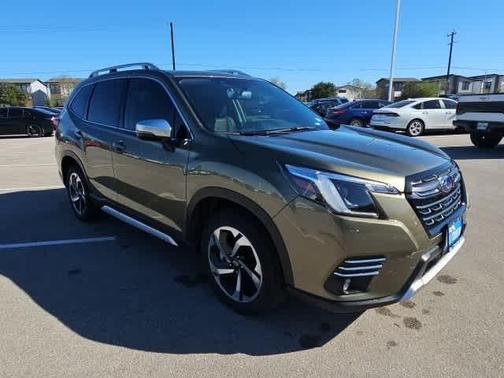 2023 Subaru Forester Touring