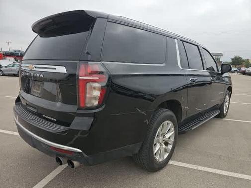 2022 Chevrolet Suburban Premier