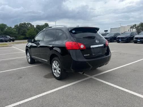 2011 Nissan Rogue SV
