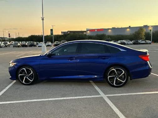 Still Night Pearl 2021 Honda Accord Sport 1.5T