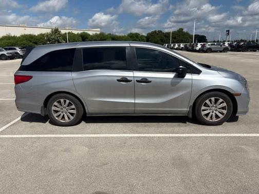 Lunar Silver Metallic 2019 Honda Odyssey LX