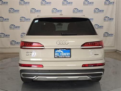 2022 Audi Q7 55 Prestige