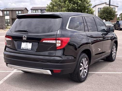 Crystal Black Pearl 2022 Honda Pilot EX-L