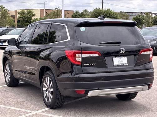 Crystal Black Pearl 2022 Honda Pilot EX-L