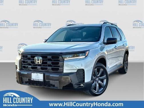 Platinum White Pearl 2026 Honda Pilot Sport