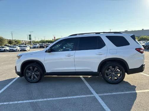 Platinum White Pearl 2026 Honda Pilot Sport